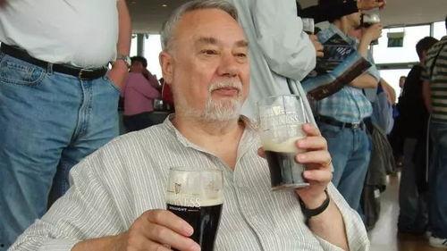 吃瓜群众吴大爷视频大全,笑料百出，揭秘娱乐圈幕后趣闻