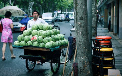 城市吃瓜群众,揭秘都市生活百态